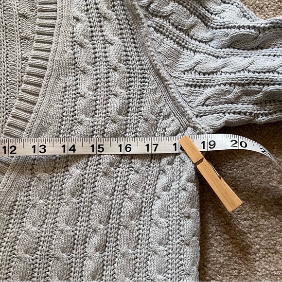 ⬇️Eddie Bauer Women’s Button Cardigan Sweater Size L Color Grey 💯% Cotton - Picture 12 of 12